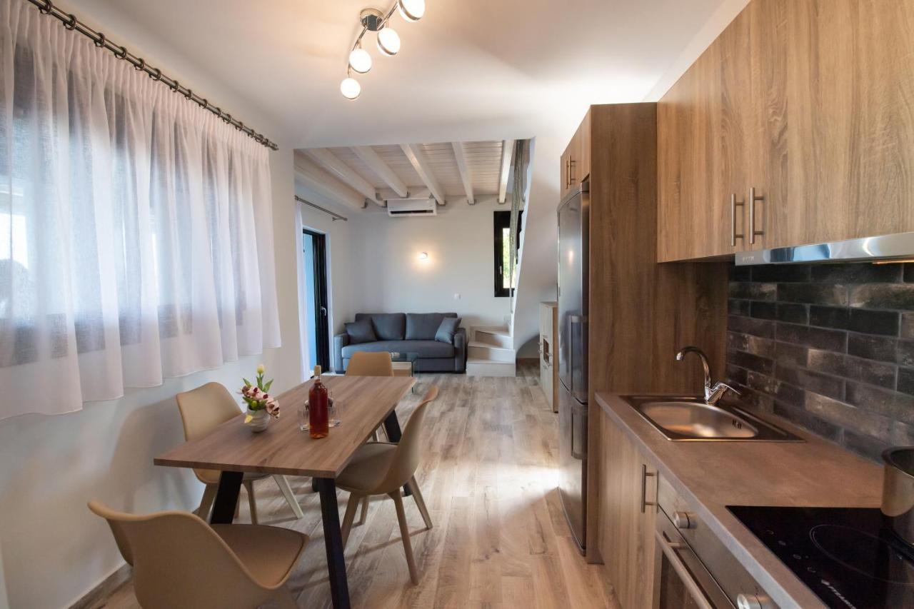 Blue House Luxury Apartment ニキアナ エクステリア 写真